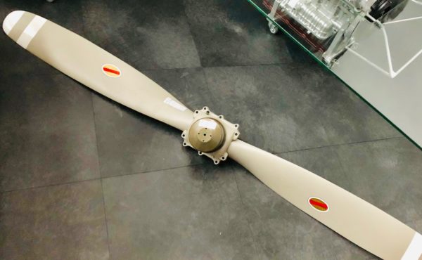Hartzell genuine two-bladed aircraft propeller: Retro Decoration