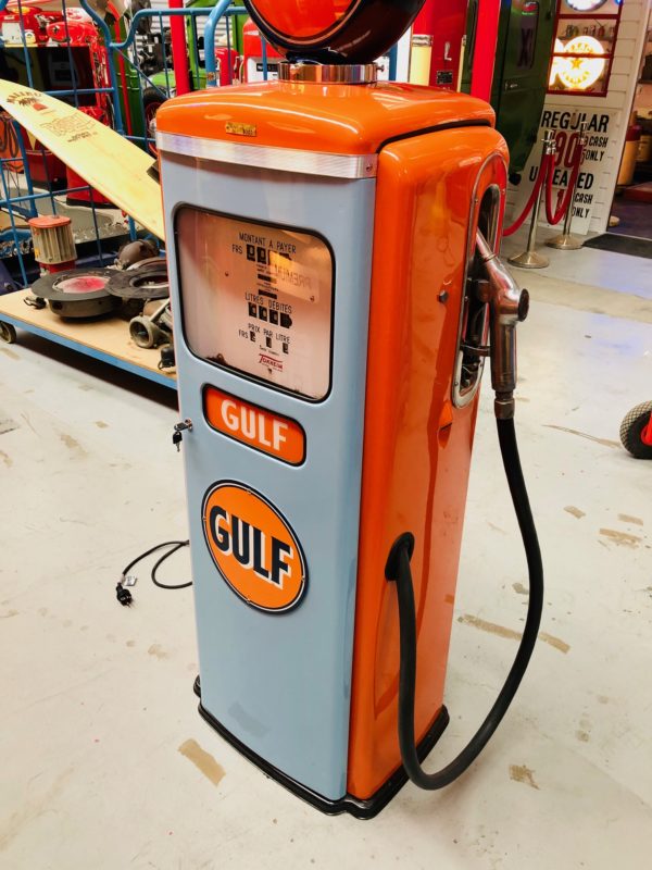 Pompe à essence Gulf Restaurée 1955