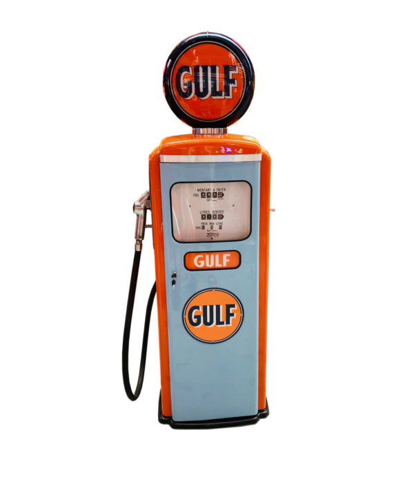 Gulf Tokheim restored gas pump from 1955