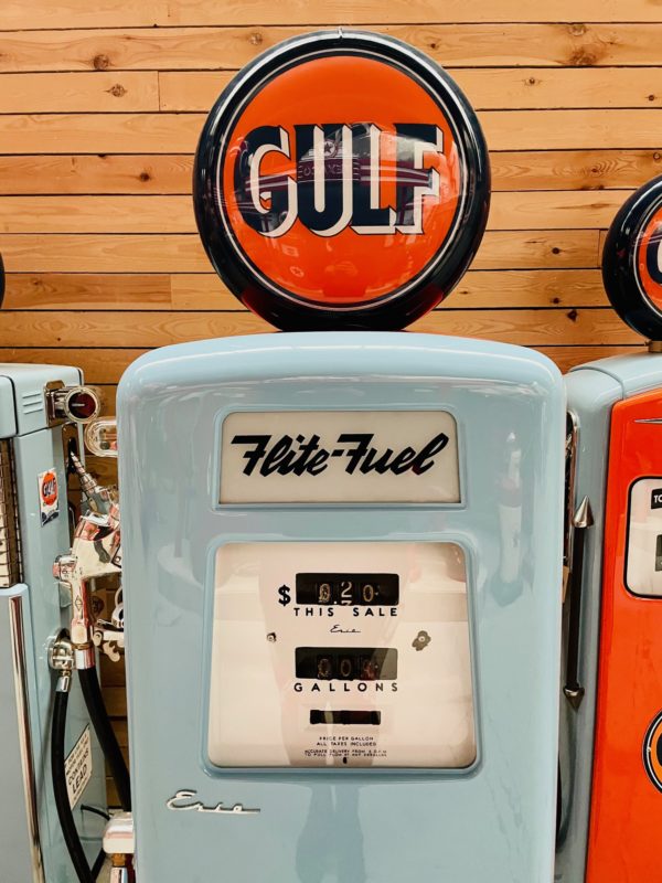 Pompe à essence américaine Gulf restaurée 1957