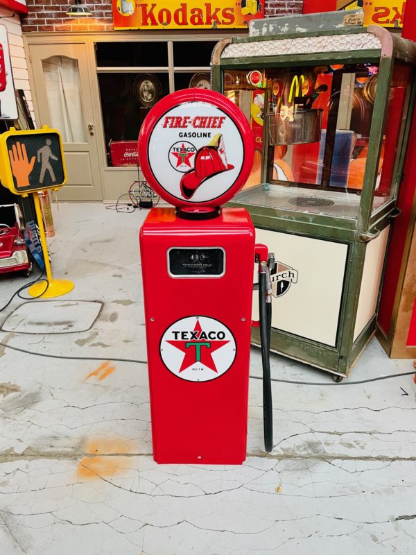 Ancienne pompe à essence Texaco gasboy restaurée