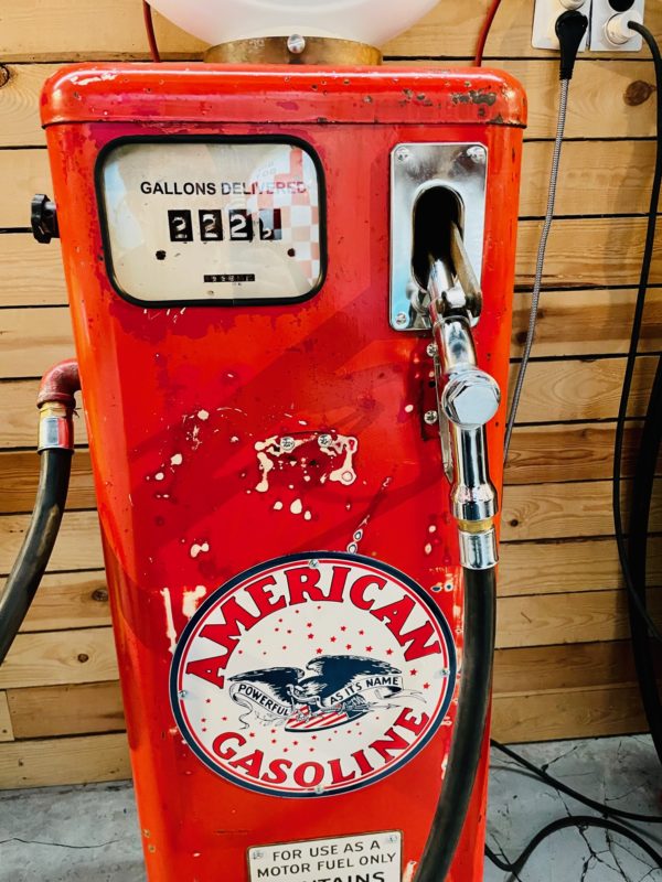 Ancienne pompe à essence américaine Texaco