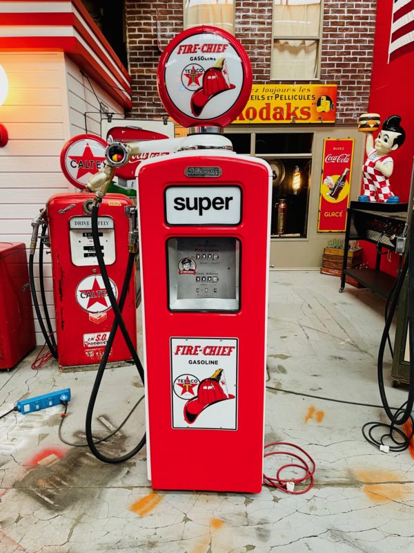 Texaco vintage restored gas pump