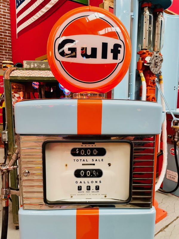 gulf Wayne 600 restored American gas pump