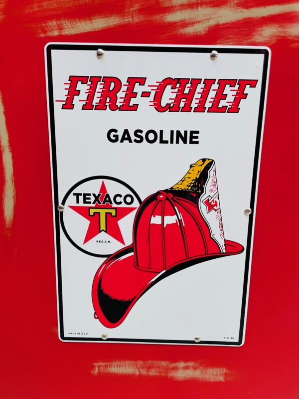 Ancienne Pompe à essence américaine Texaco Fire Chief enamel sign