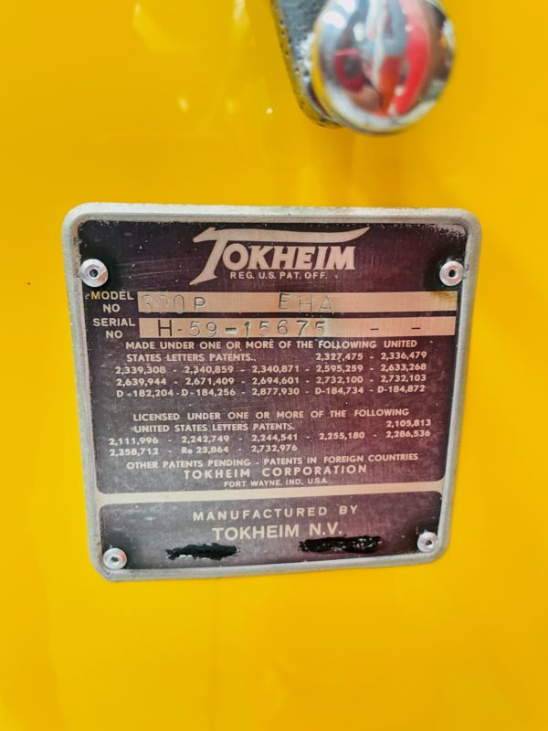 Ancienne pompe à essence tokheim p300 de 1955 Restaurée
