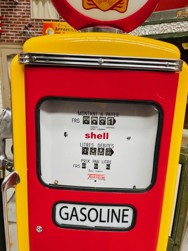 Ancienne pompe à essence Shell française de 1955 Restaurée