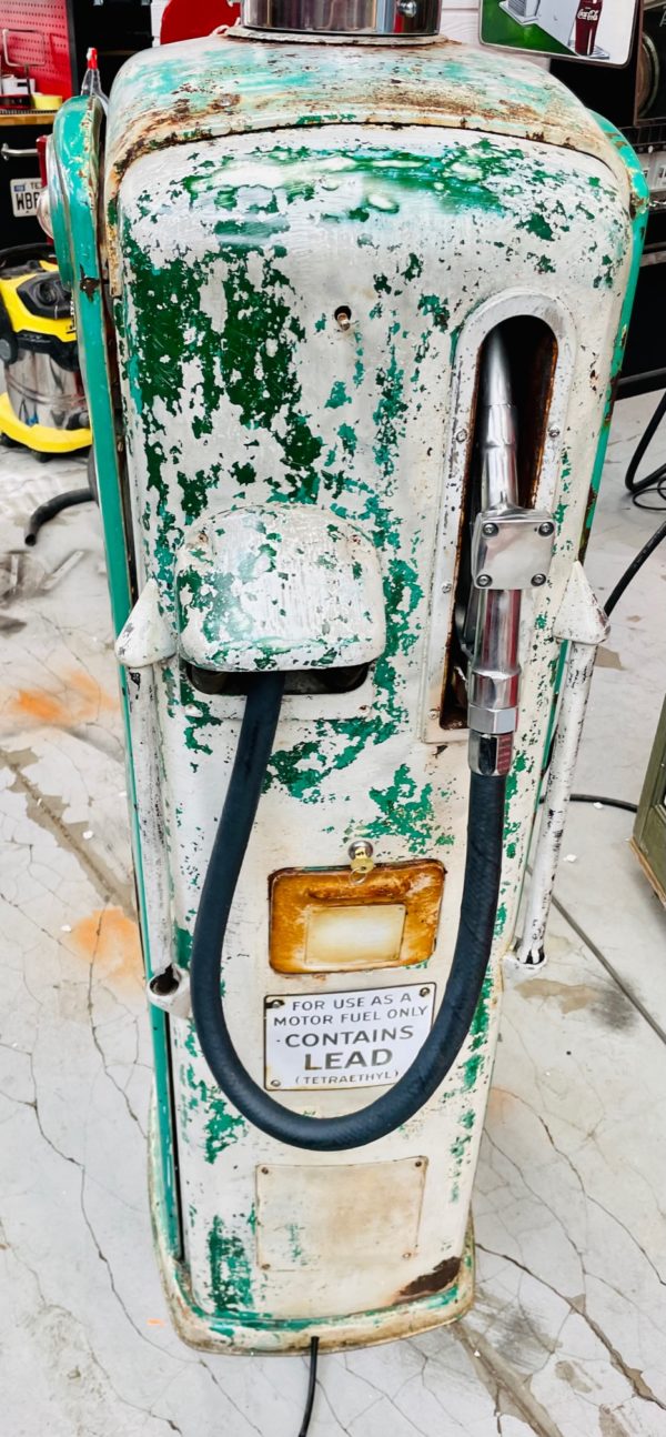 Pompe à essence américaine Dino Sinclair vintage