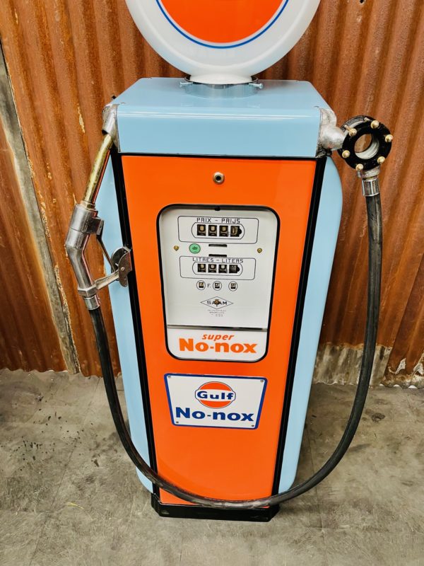 Gulf SATAM vintage gas pump front