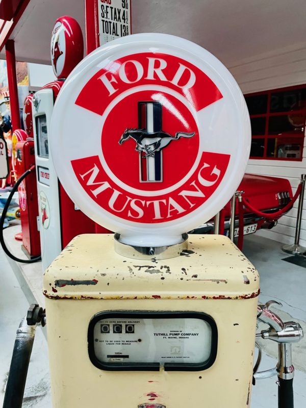 Authentique Pompe à essence Ford Mustang Américaine