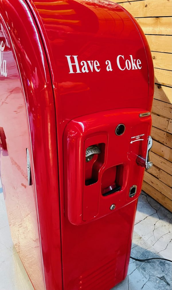 Distributeur Coca Cola Jacobs modele 26 coter