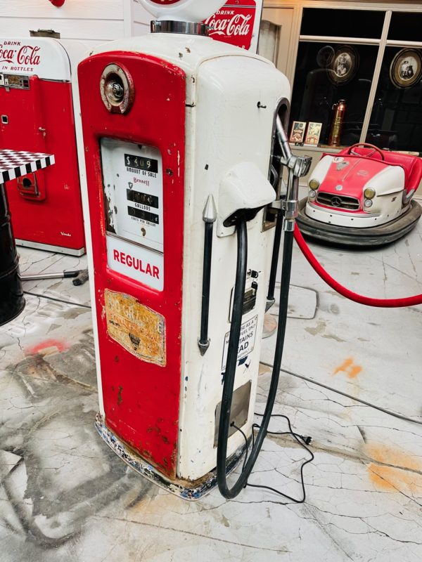 Texaco vintage American gas pump