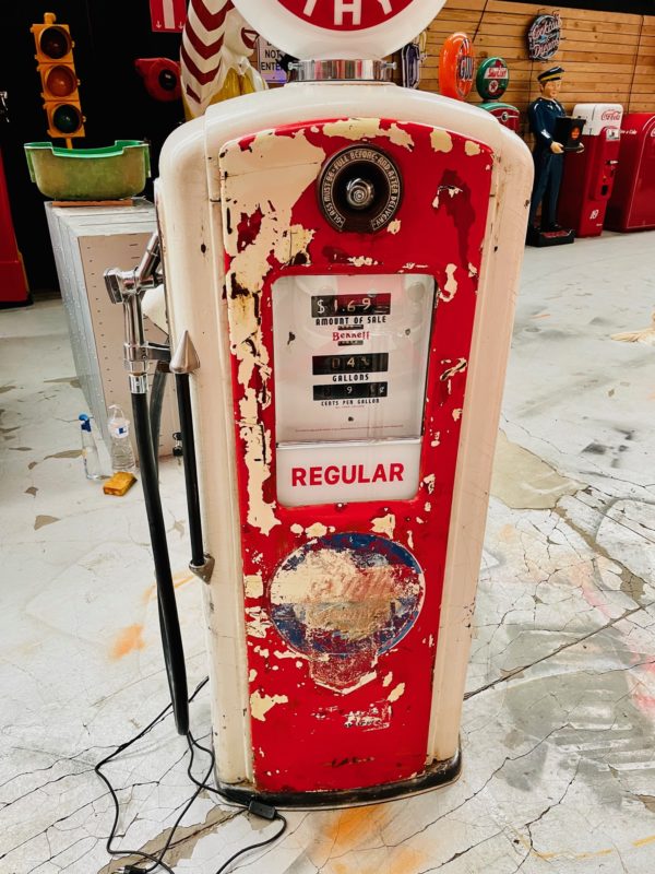 Texaco Bennett vintage American gas pump
