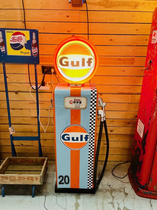 Pompe à essence Gulf gasboy restaurée