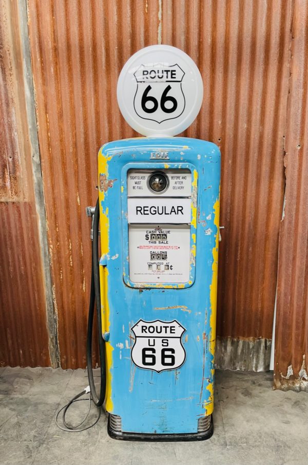 ancienne Pompe à essence américaine Erie 991 de 1947