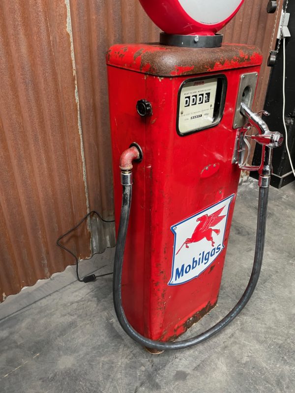 véritable Pompe à essence américaine Mobilgas