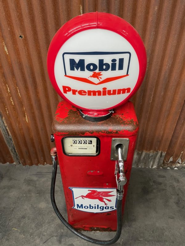 Pompe à essence américaine Mobilgas
