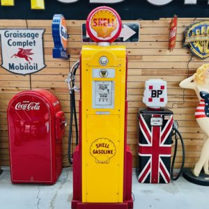 Ancienne pompe à essence Shell Wayne 60 américaine.