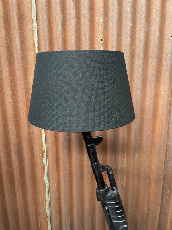 Lampe AK 47 en métal abat-jour