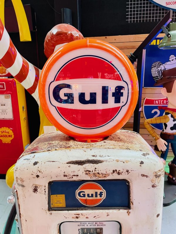Pompe à essence américaine Gulf globe
