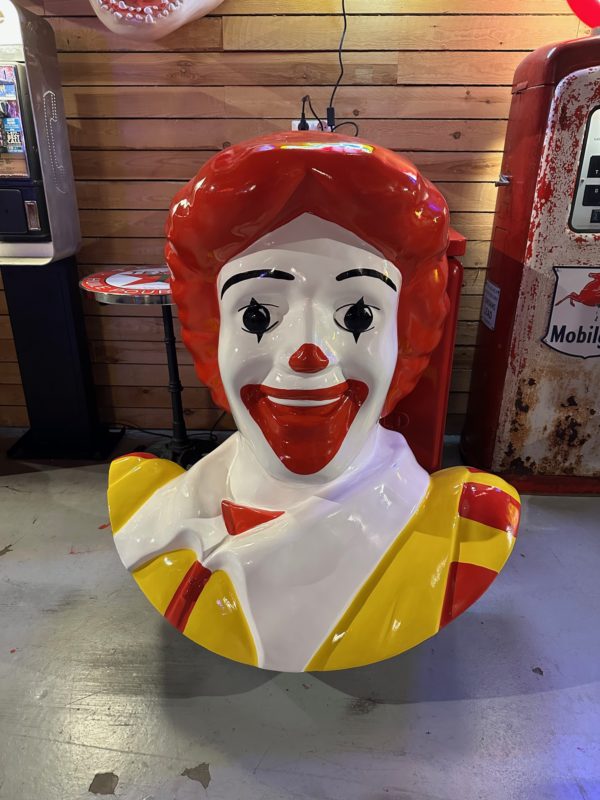 Ronald McDonald: tête en polyester 110 cm