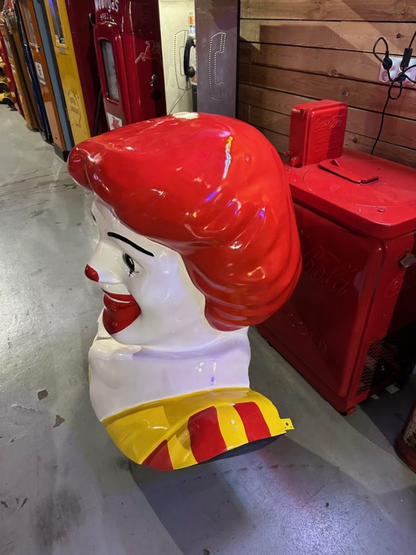 Tête de Ronald McDonald en polyester