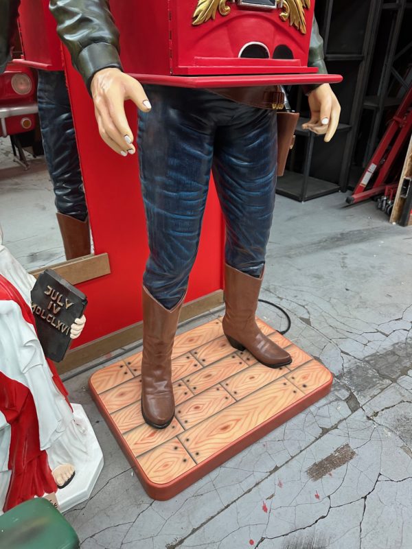 Statue Cowboy avec jackpot 185cm