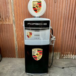 Pompe à essence américaine Porsche Gilbarco restaurée