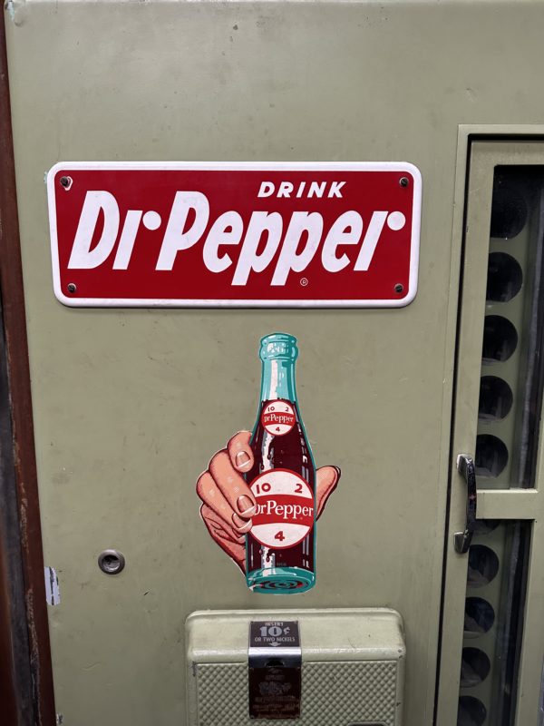 authentique distributeur américain DR Pepper
