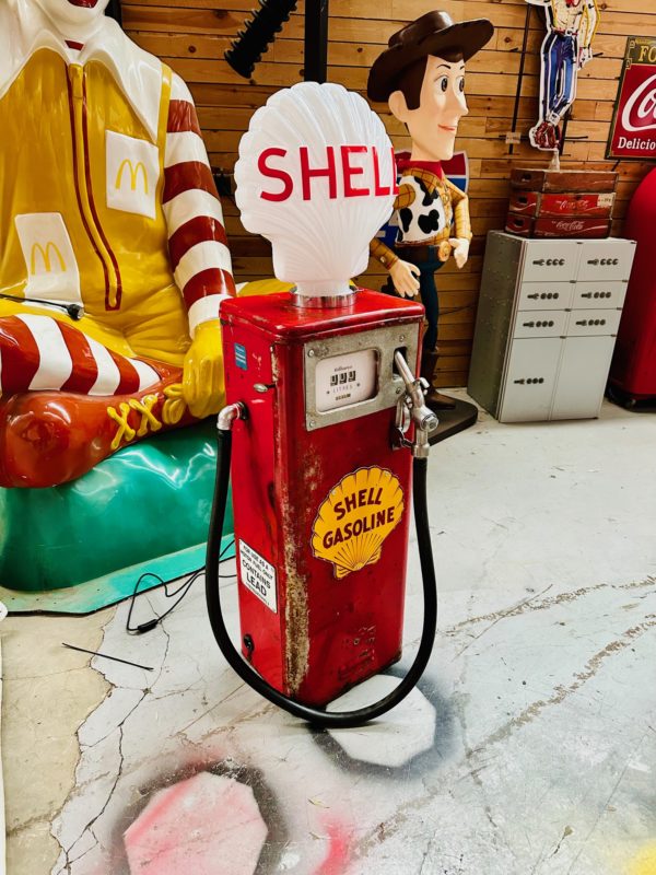 pompe à essence Shell Gilbarco Patine d'origine.