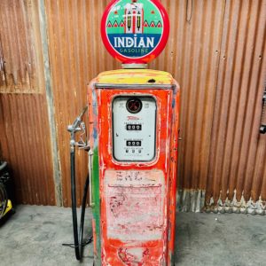 Pompe à essence Indian Gasoline patine d'origine