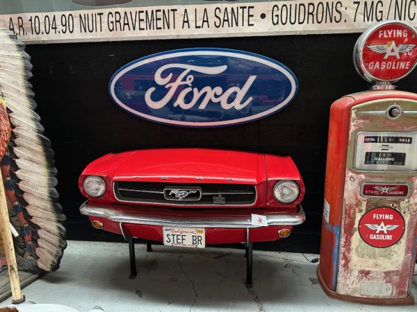 enseigne lumineuse Ford de Garage