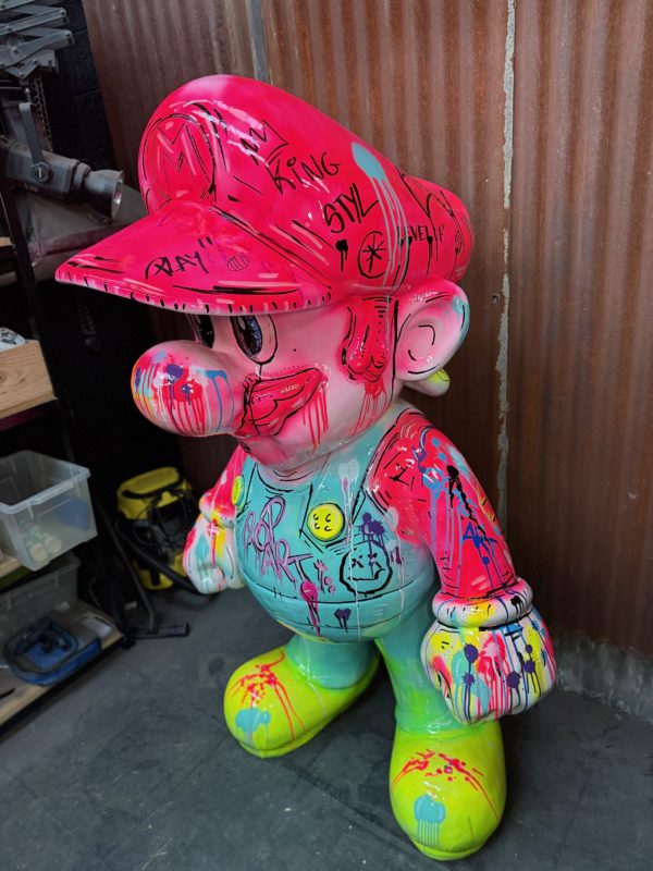 Super Mario Bros pop art polyester statue 1.8m