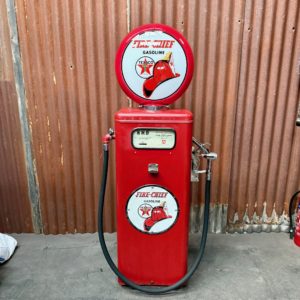Pompe à essence Américaine Texaco fire chief.