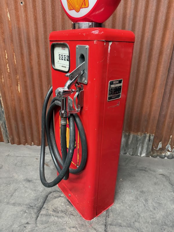 Vintage American Shell gas pump
