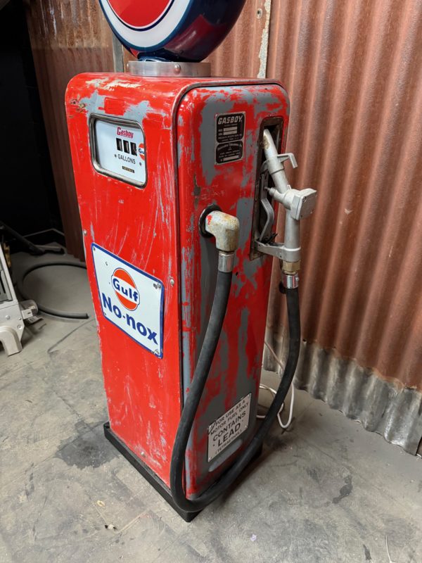 ancienne Pompe à essence Gulf gasboy