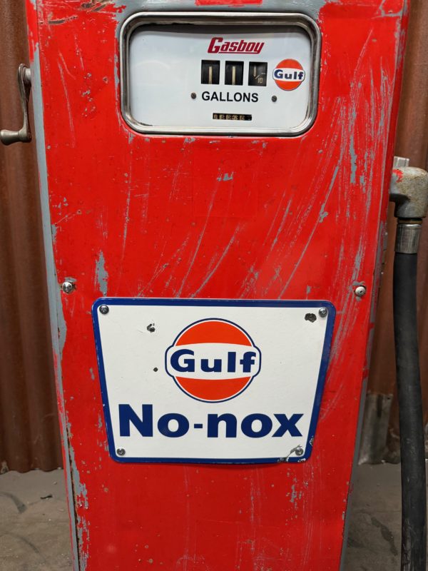 Pompe à essence Gulf gasboy américaine