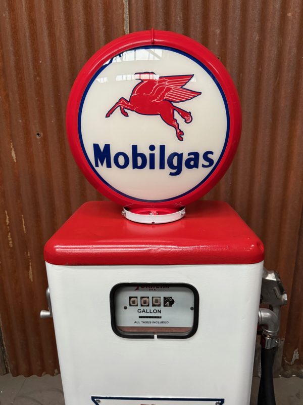 authentique Pompe à essence Mobilgas
